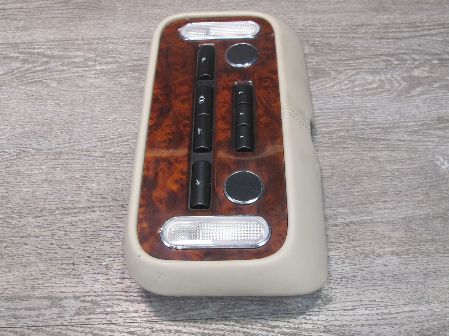 07-11 Bentley Continental GTC Convertible Overhead Dome Interior Light Lamp