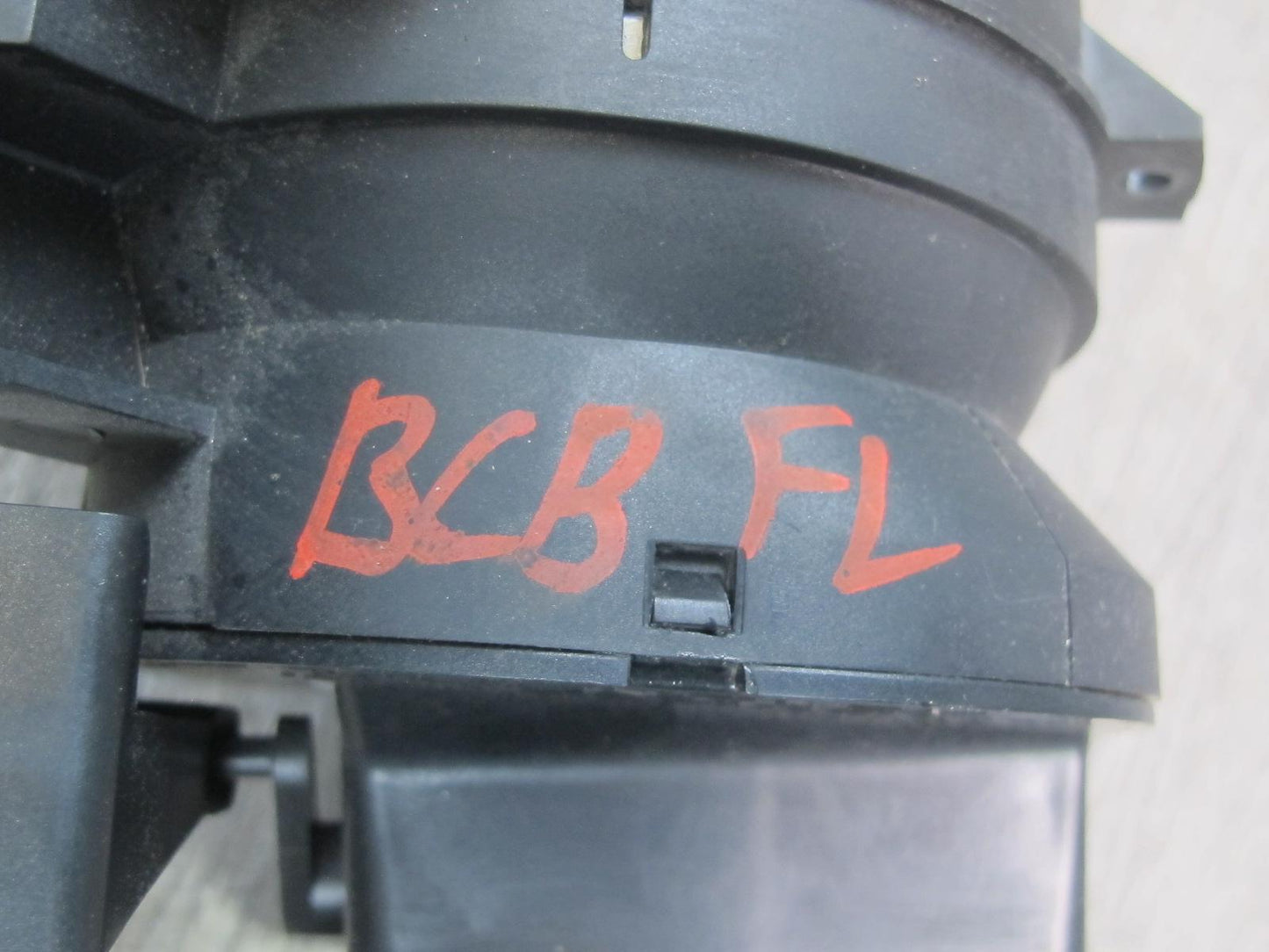 03-12 Bentley Continental GTC GT Dash Front Left A/C Air Vent 3W0819357