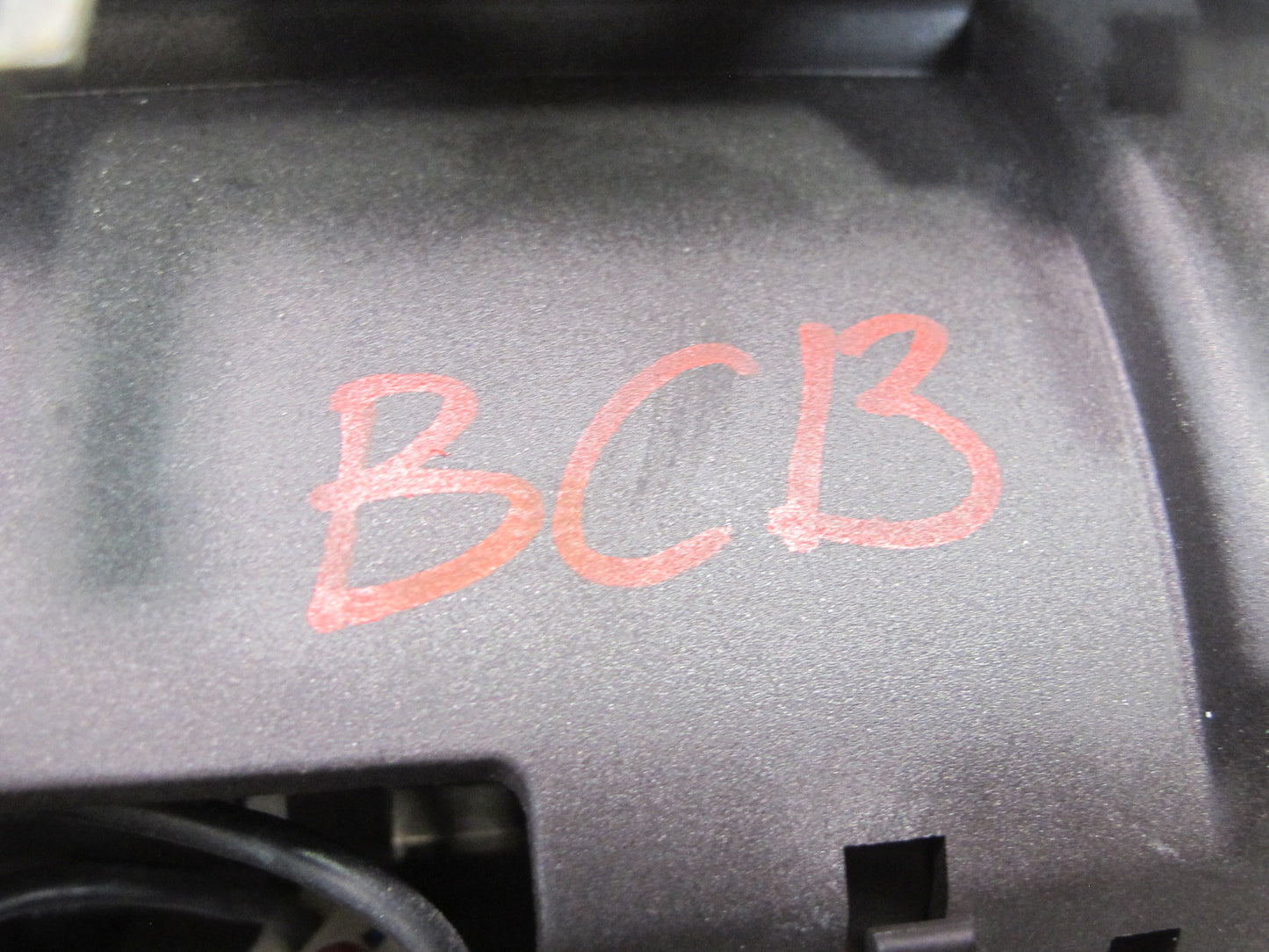 07-11 Bentley Continental GTC Rear Console Ashtray w Wood Trim