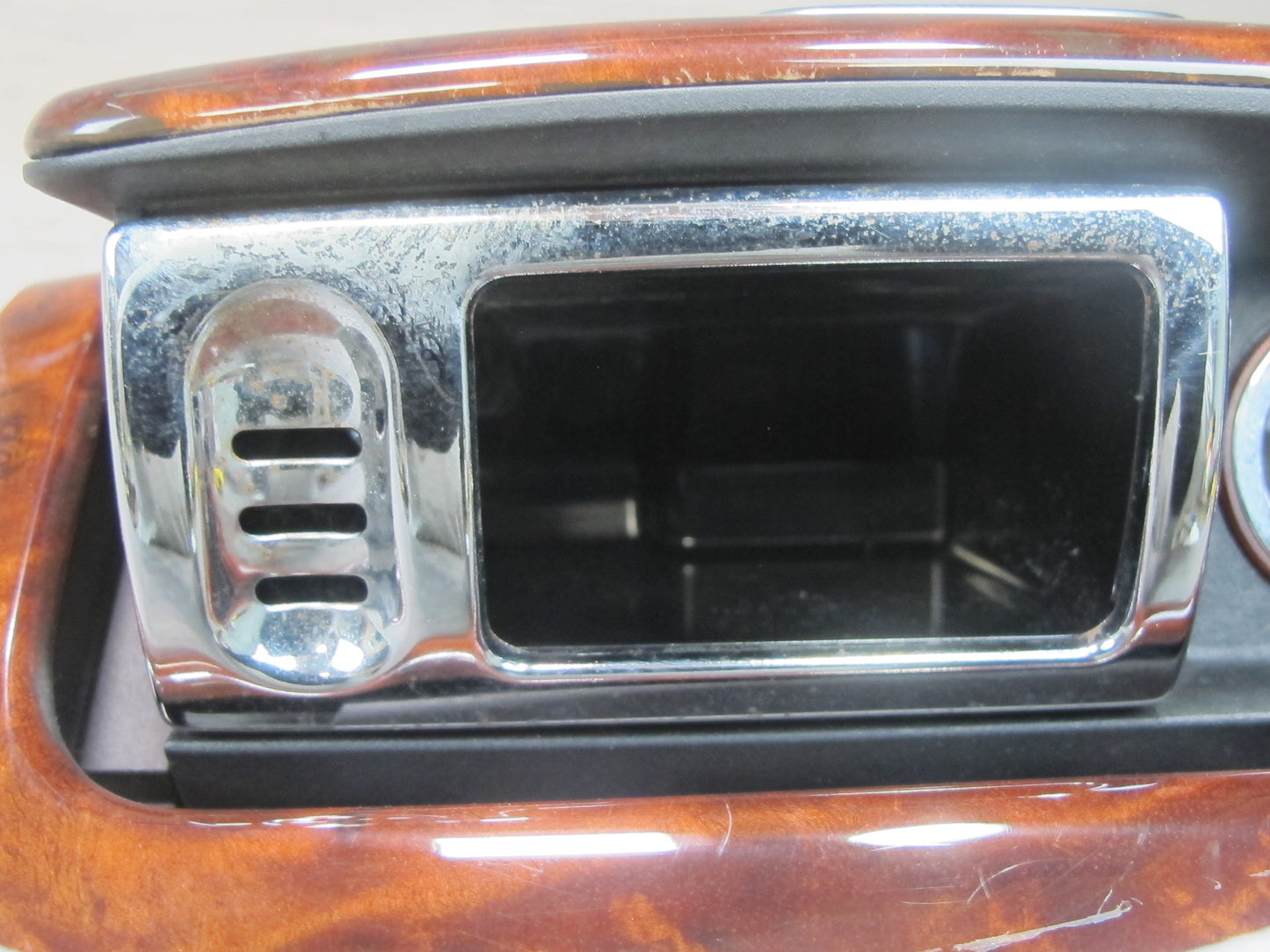 07-11 Bentley Continental GTC Rear Console Ashtray w Wood Trim