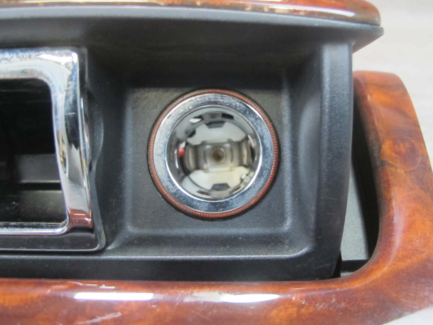 07-11 Bentley Continental GTC Rear Console Ashtray w Wood Trim