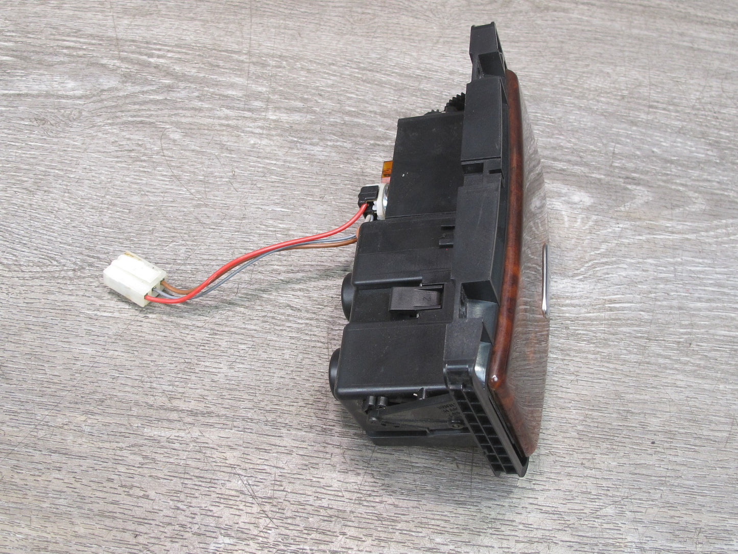 03-10 Bentley Continental GTC GT Front or Rear Center Console Ash Tray