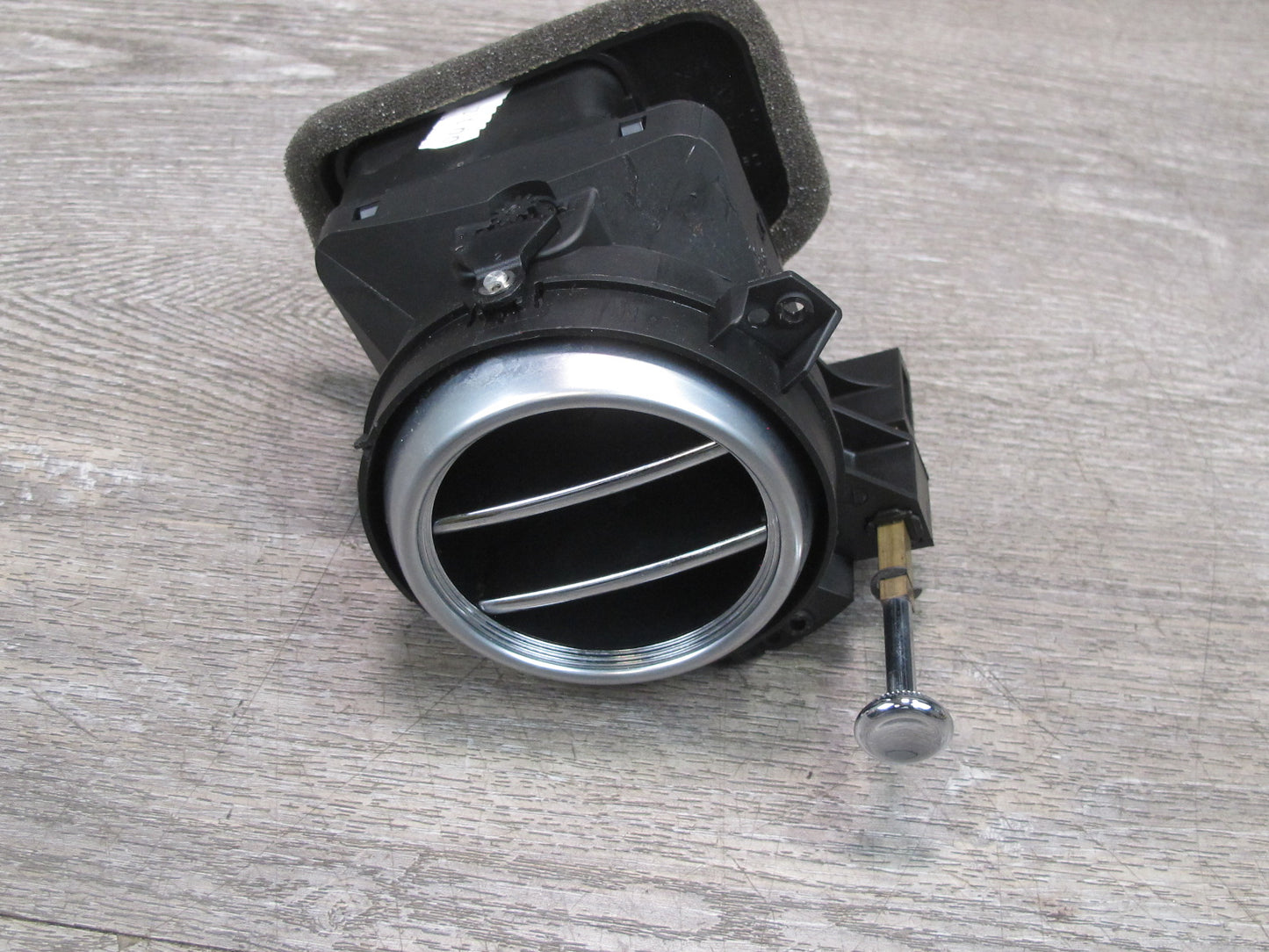 03-12 Bentley Continental GTC GT Dash Front Right A/C Air Vent 3W0819358