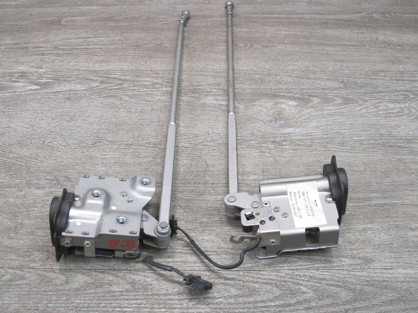 07-12 Bentley Continental GTC Rear Folding TOP Roof Lock Latch Set of 2