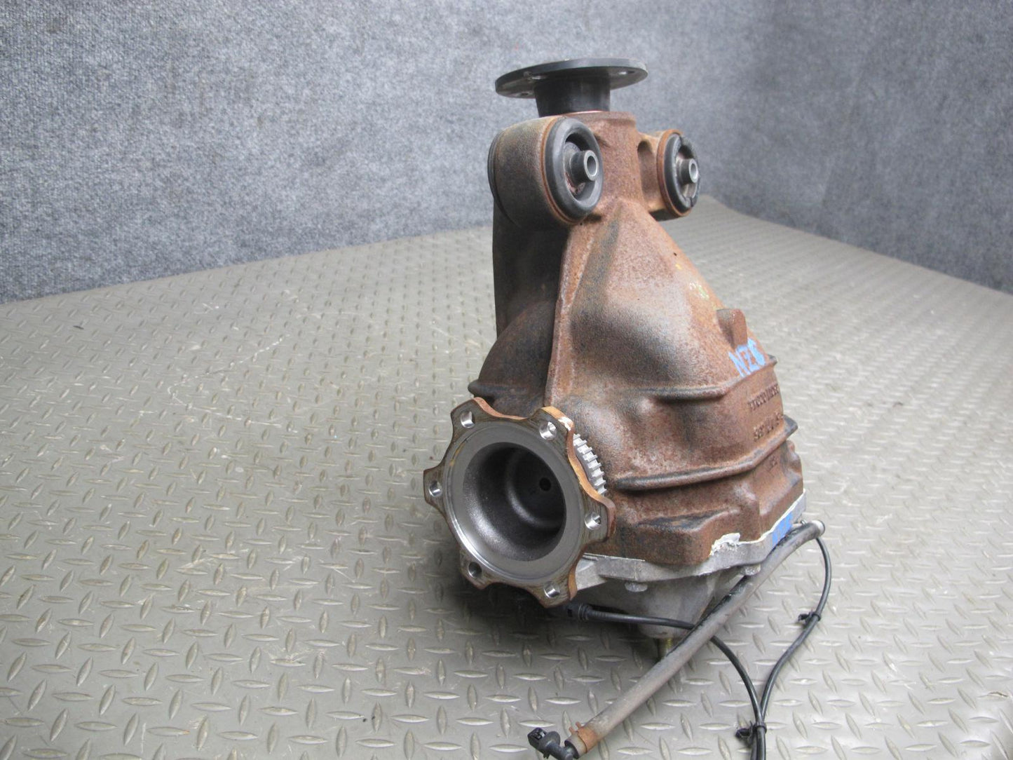 04-05 Nissan 350Z Z33 Conv M/T Rear Differential Carrier Vlsd 3.54 Ratio 46K OEM