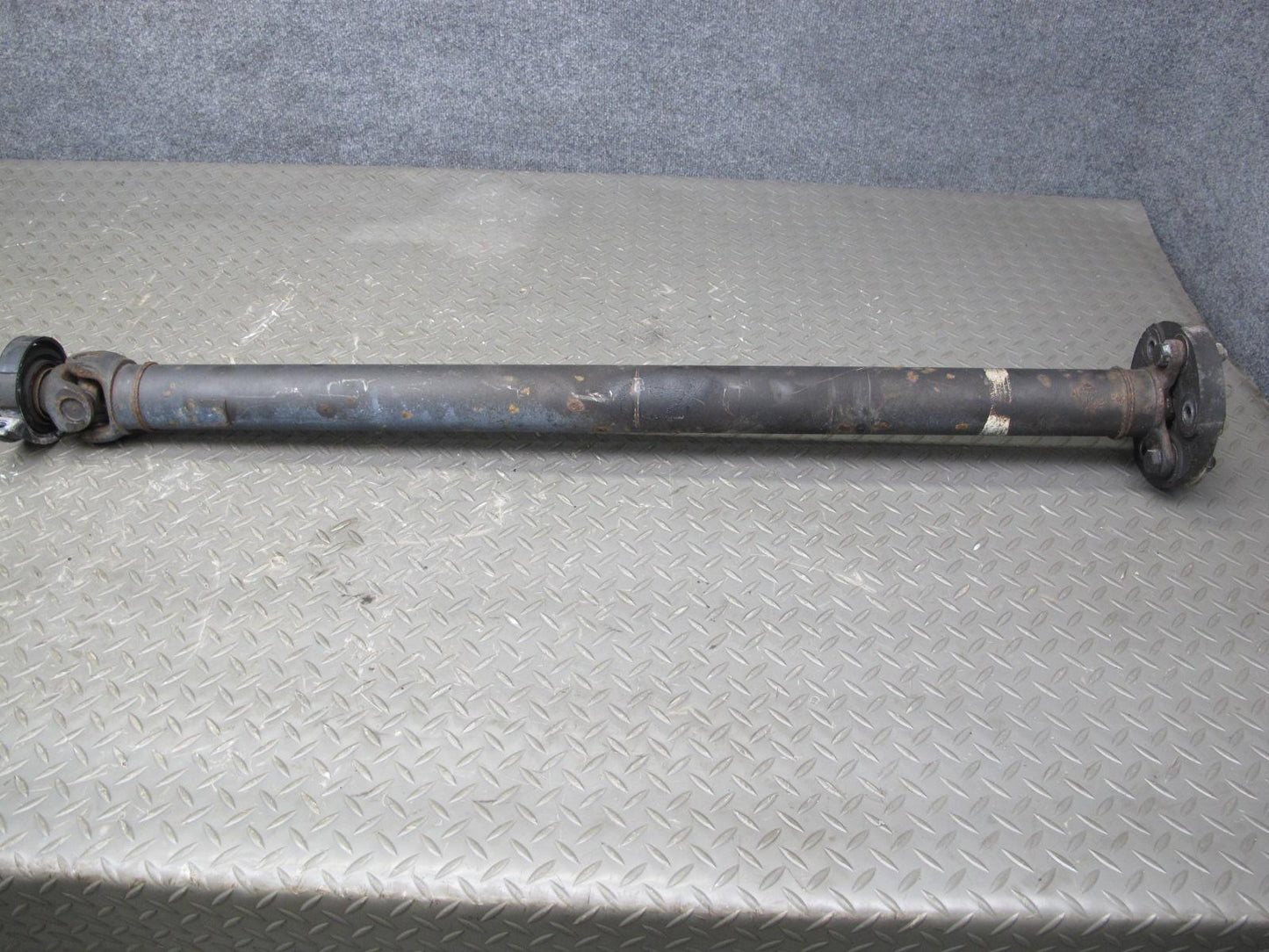 86-91 Mercedes W126 560SEL A/T Rear Drive Shaft Driveshaft OEM