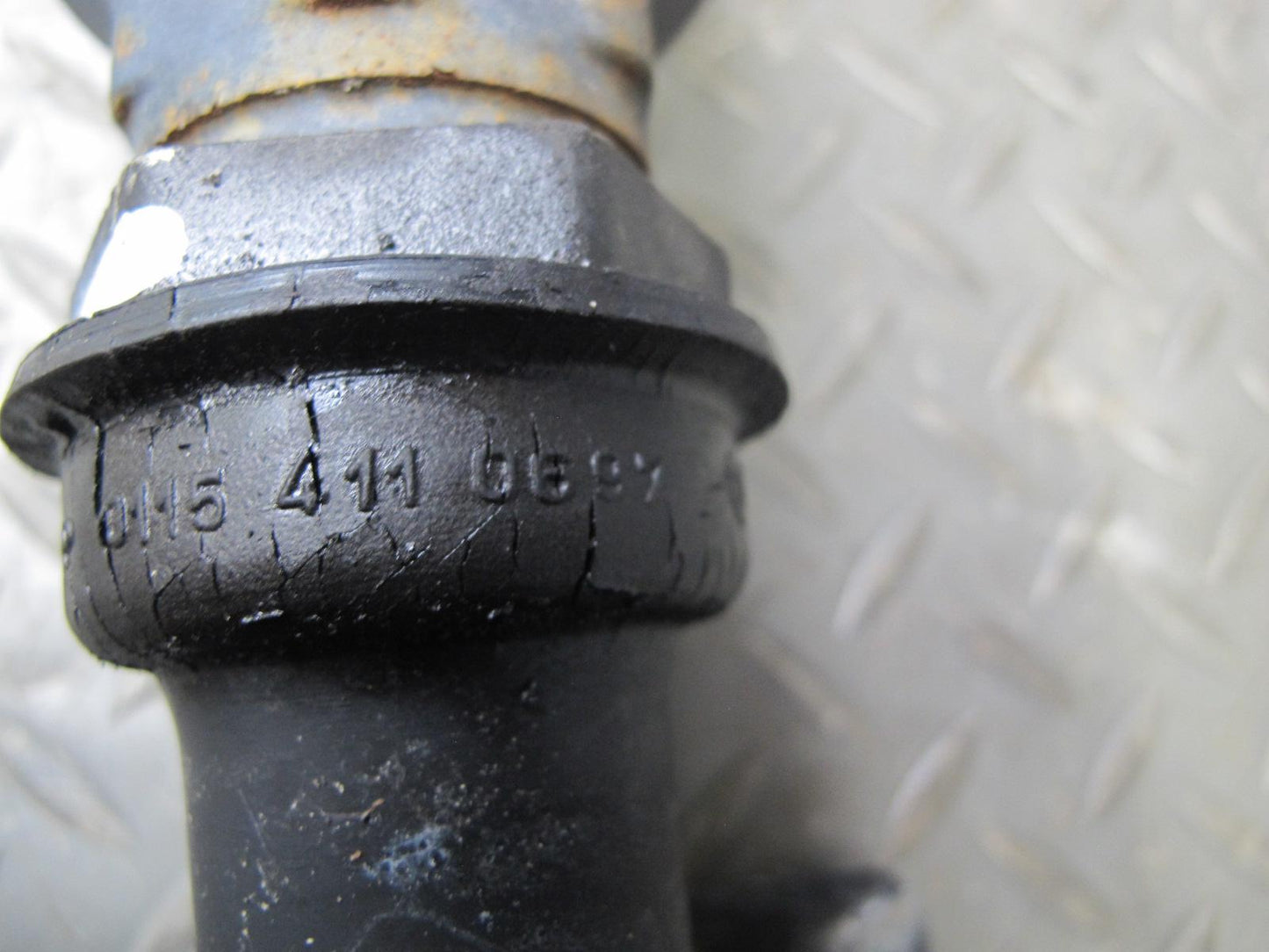 86-91 Mercedes W126 560SEL A/T Rear Drive Shaft Driveshaft OEM