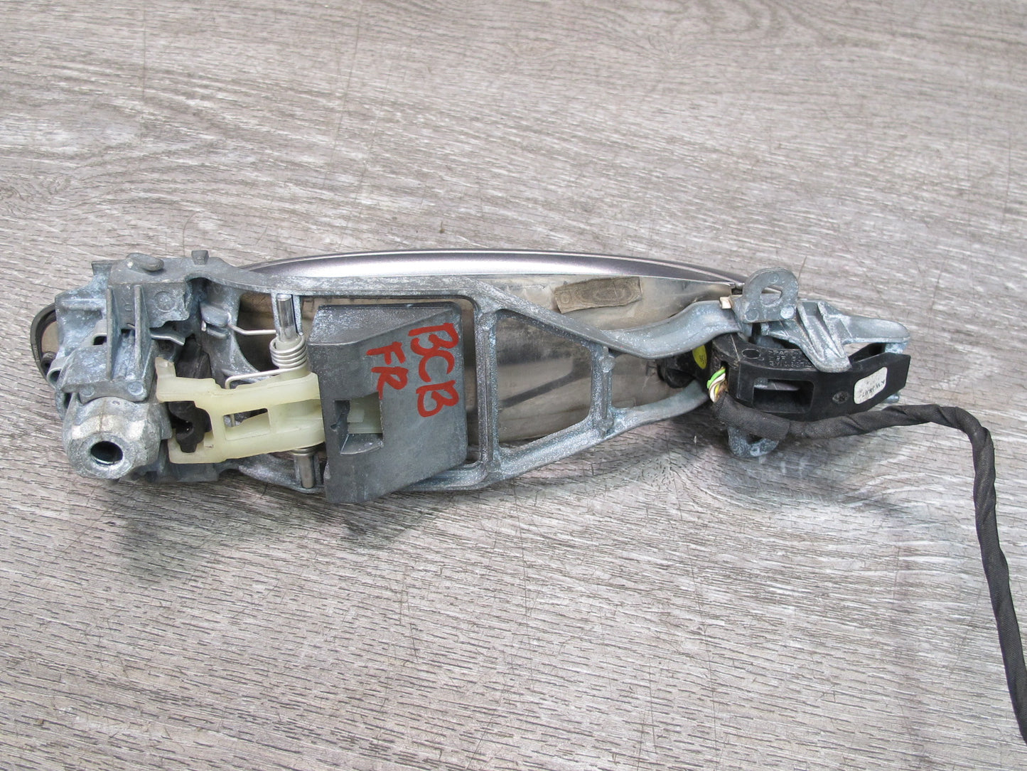 03-10 Bentley Continental GTC GT Front Right Door Exterior Handle Silver