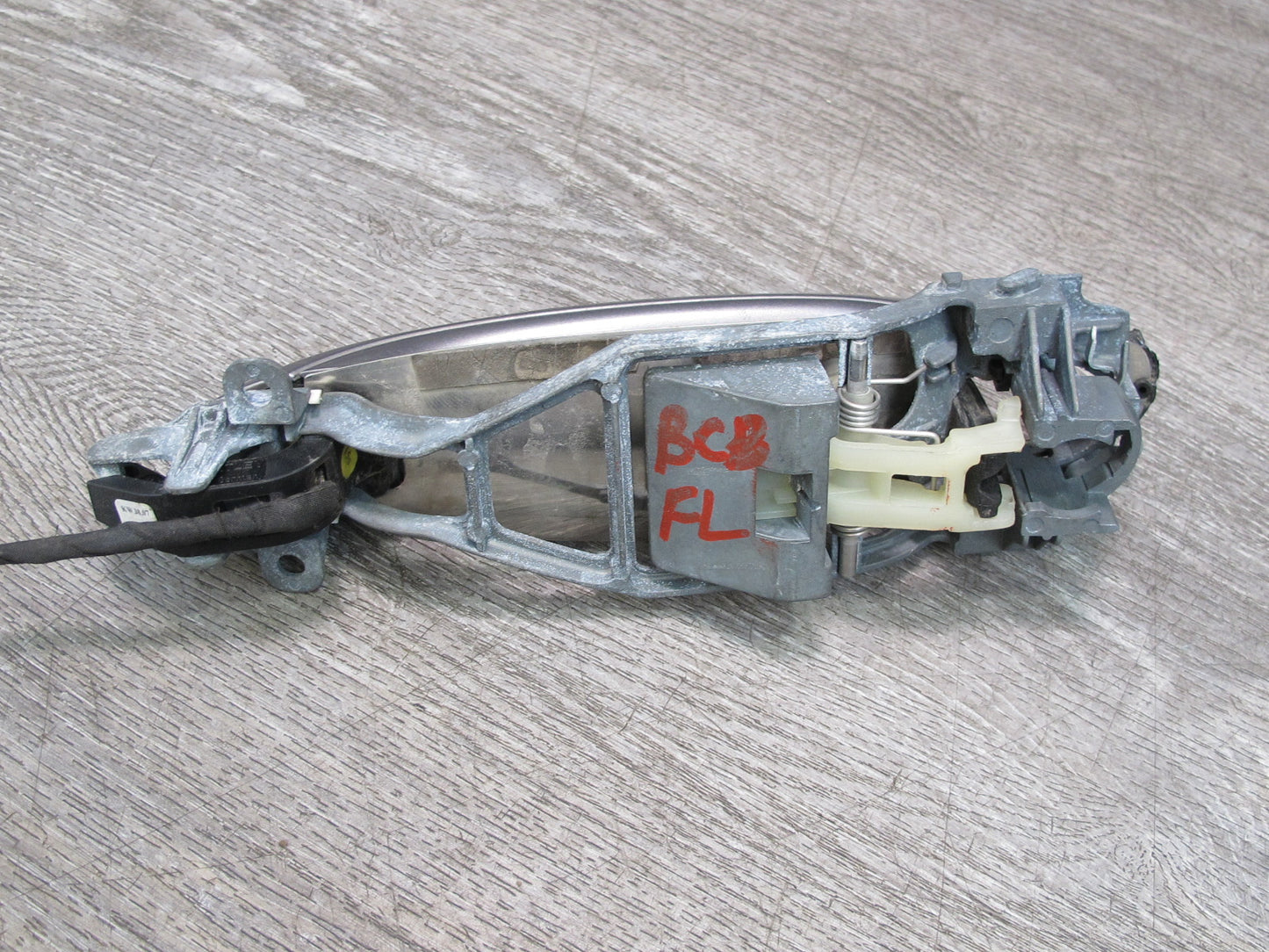 03-10 Bentley Continental GTC GT Front Left Door Exterior Handle