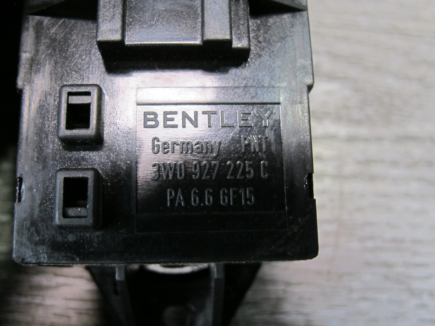 03-10 Bentley Continental GTC GT Flying Spur Parking E Brake Button Switch