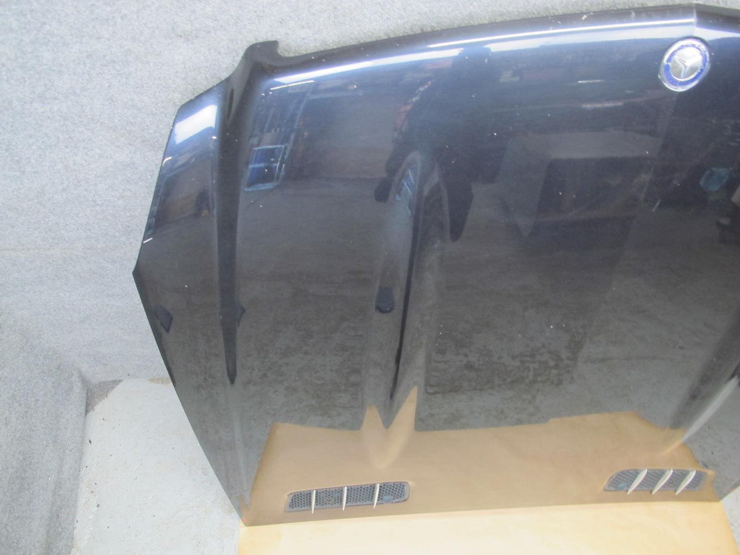09-12 Mercedes R230 Sl-class Front Hood Bonnet Shell Panel Cover Black OEM