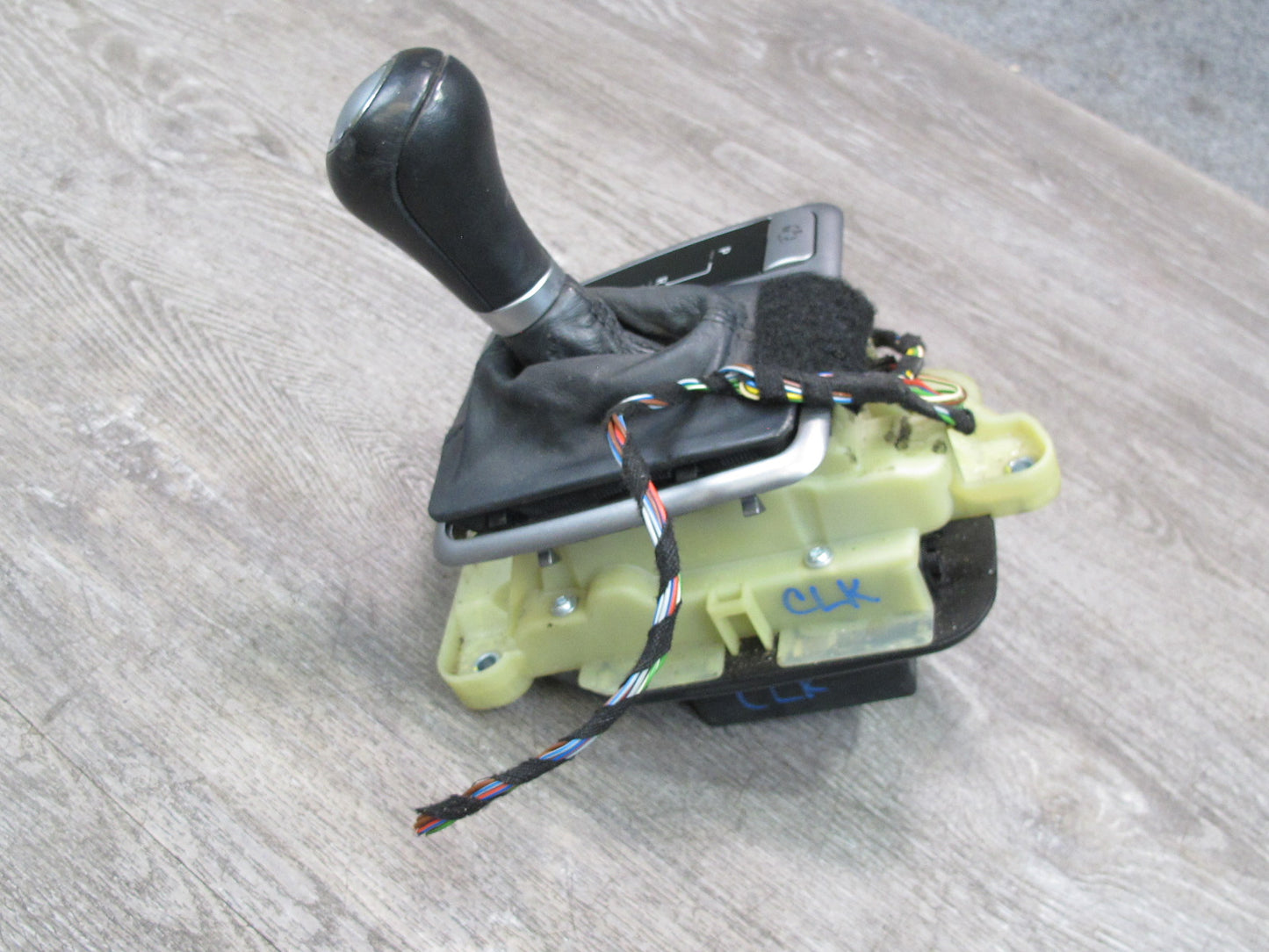 05-07 Mercedes R171 SLK55 AMG A/T Automatic Transmission Shifter Assembly OEM