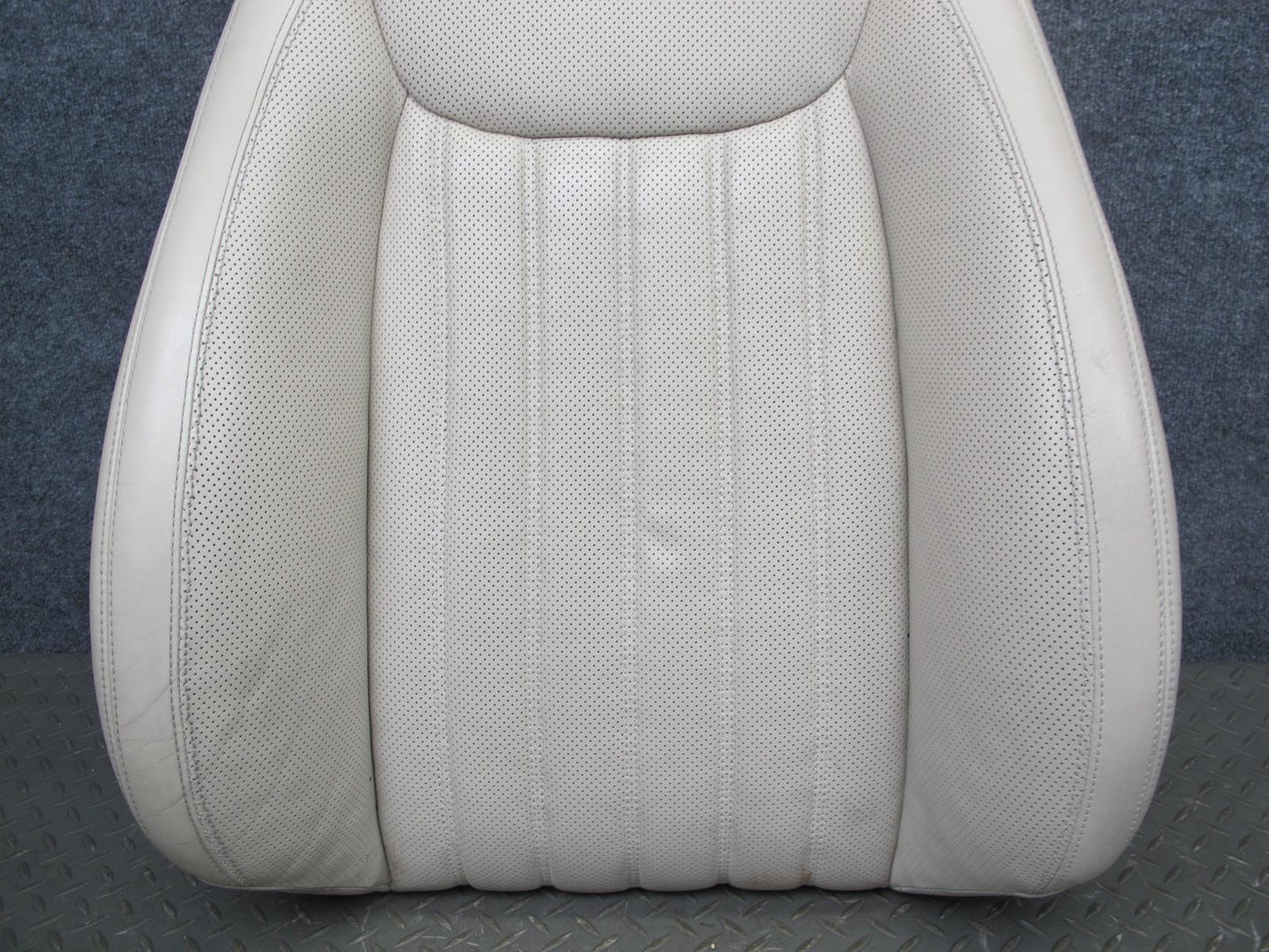 09-12 Mercedes R230 Sl-class Front Right Seat Leather Upper Backrest Beige OEM