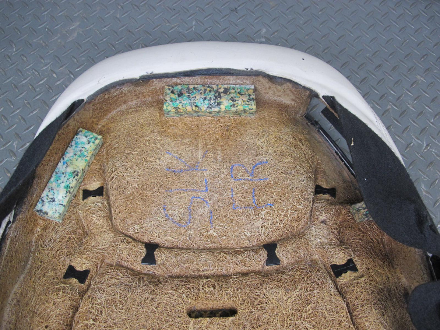 09-12 Mercedes R230 Sl-class Front Right Seat Leather Upper Backrest Beige OEM