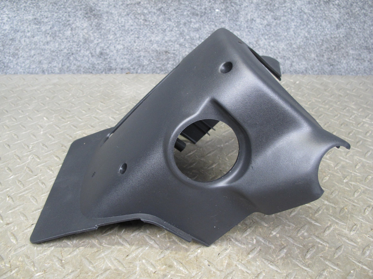 03-06 Nissan 350Z Z33 Lower Steering Column Trim Black w Microphone OEM