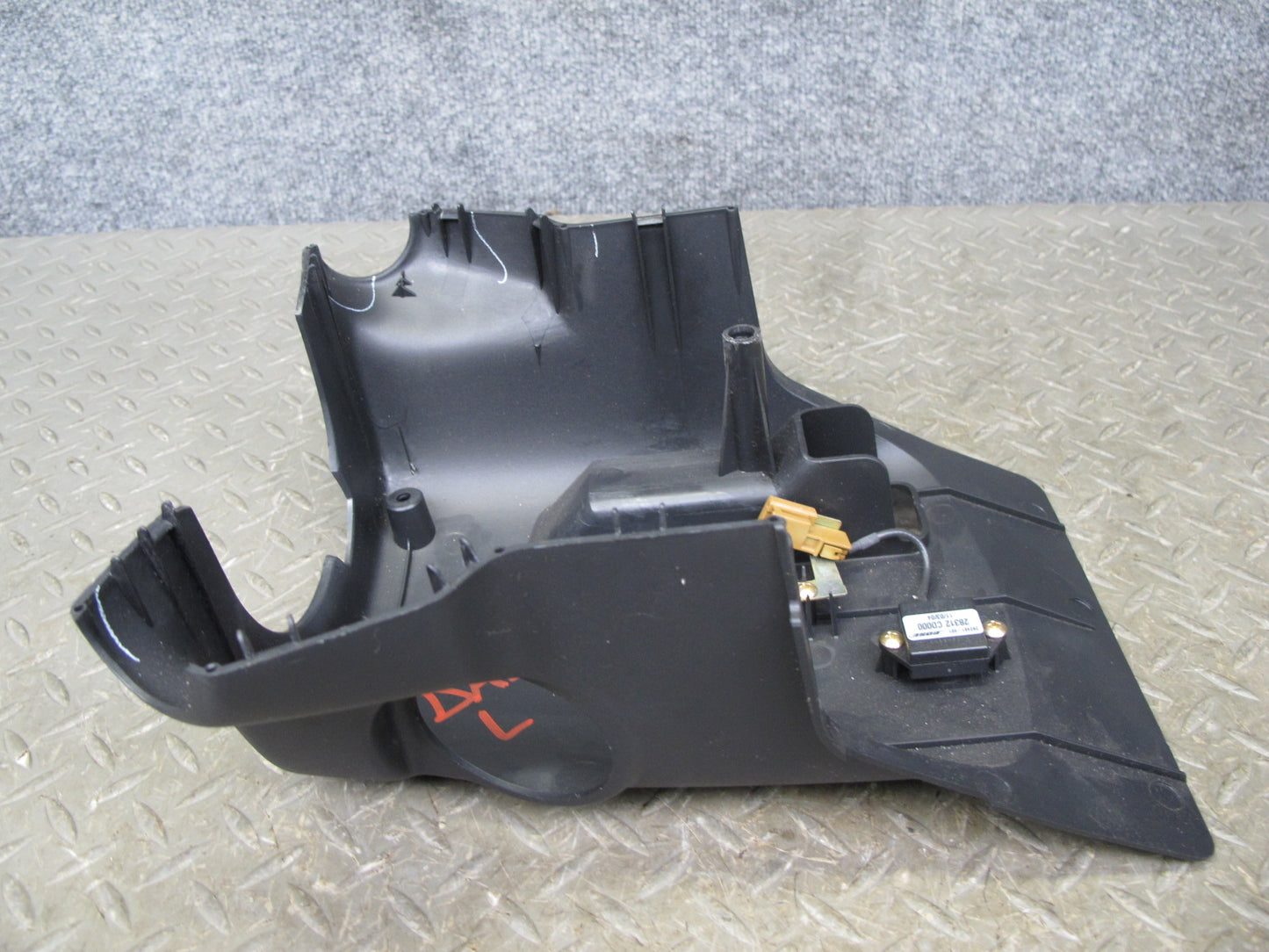 03-06 Nissan 350Z Z33 Lower Steering Column Trim Black w Microphone OEM