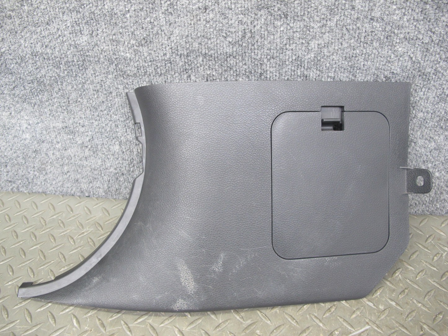 03-09 Nissan 350Z Z33 Set of 2 Front Left & Right Kick Trim Cover Black OEM