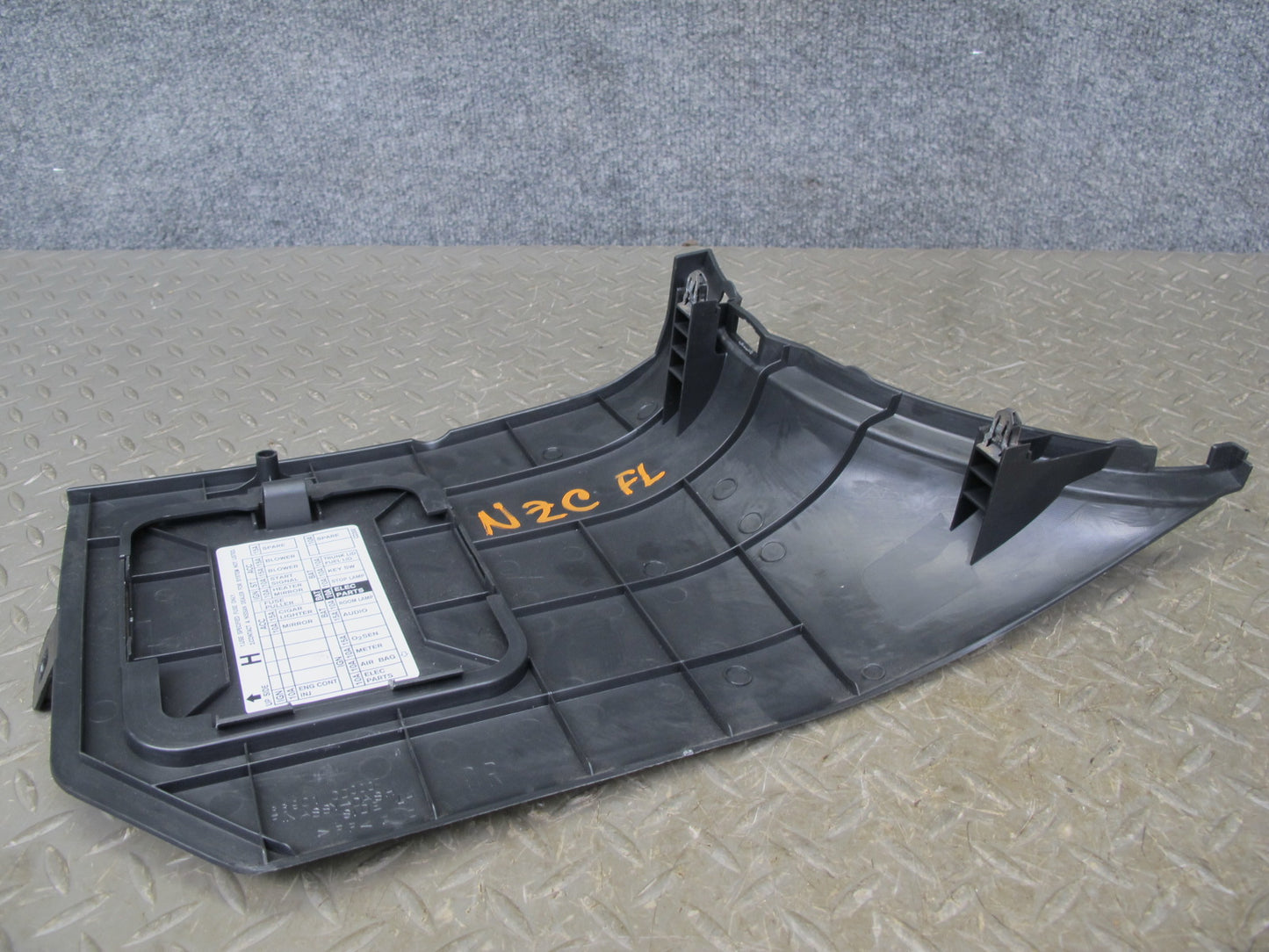 03-09 Nissan 350Z Z33 Set of 2 Front Left & Right Kick Trim Cover Black OEM