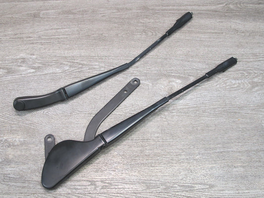05-11 Mercedes R171 Slk-class Front Left & Right Windshield Wiper Arm Set OEM