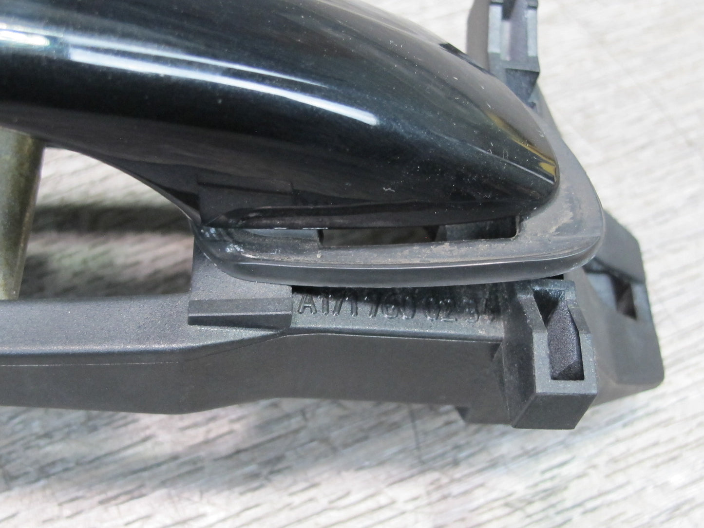05-08 Mercedes R171 Slk-class Right Passenger Door Exterior Handle Black OEM