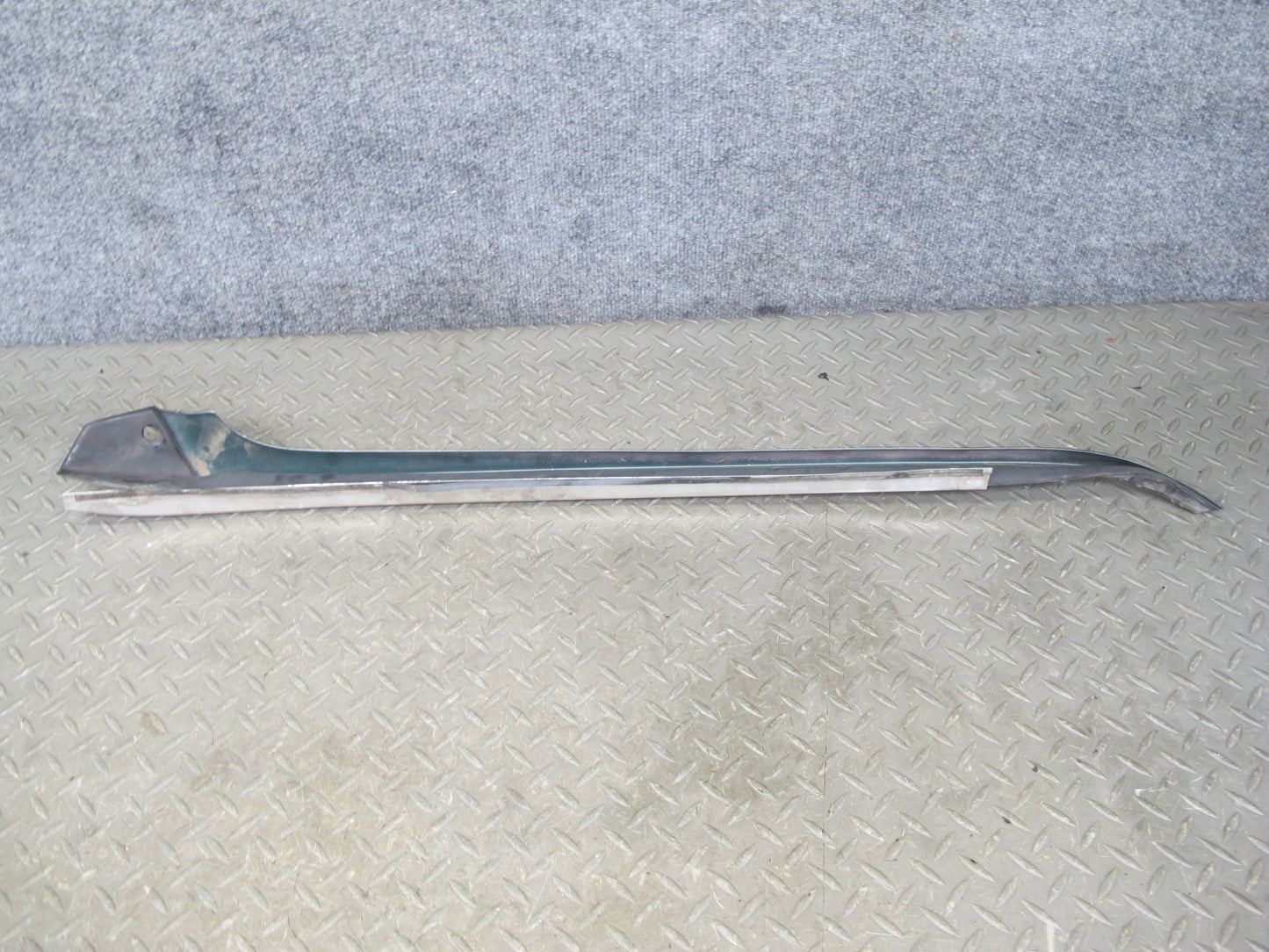 86-91 Mercedes W126 Front Windshield A Pillar Chrome Trim Molding Set OEM