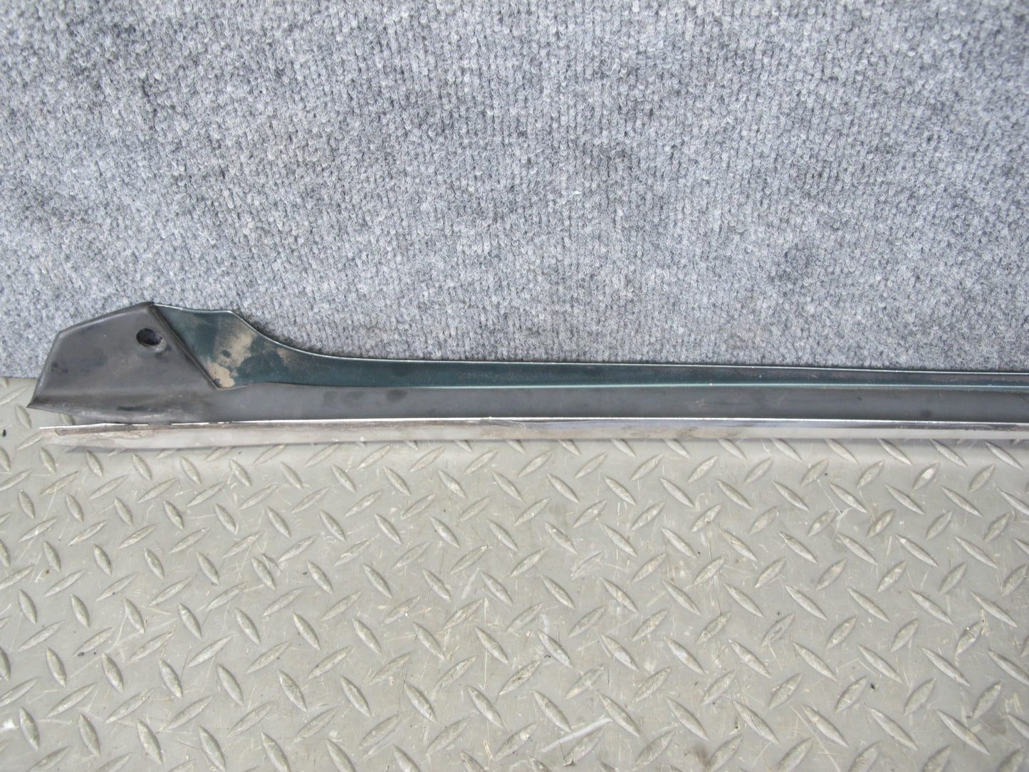 86-91 Mercedes W126 Front Windshield A Pillar Chrome Trim Molding Set OEM