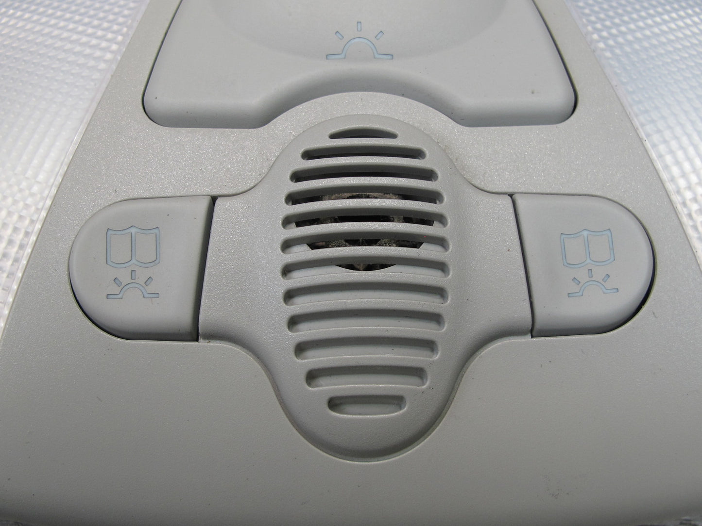 05-12 Mercedes R230 Interior Overhead Dome Reading Light 2308201501 OEM