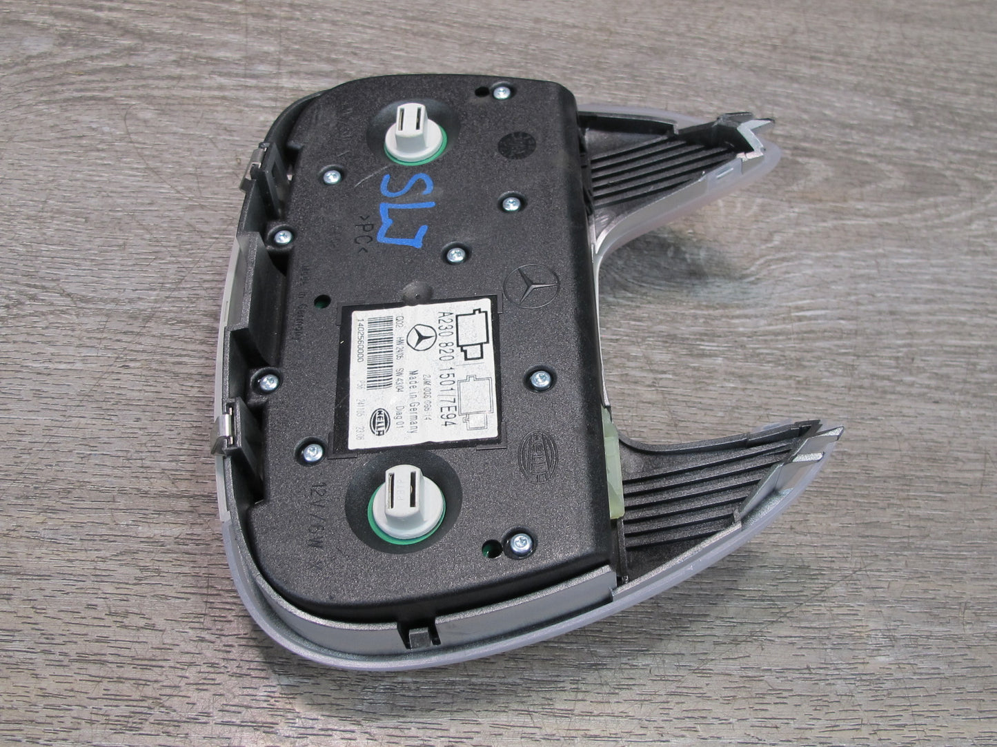 05-12 Mercedes R230 Interior Overhead Dome Reading Light 2308201501 OEM