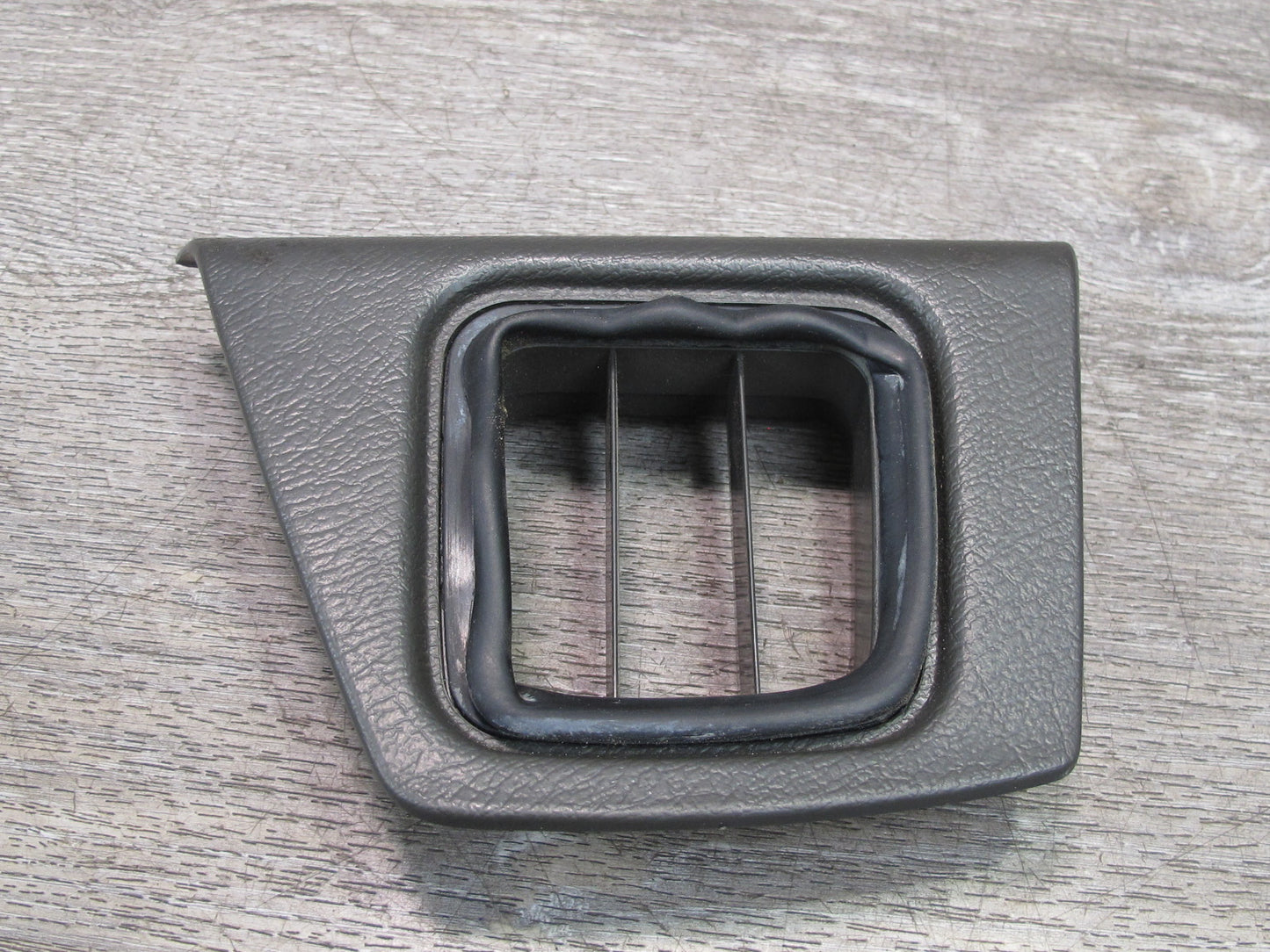 88-91 MAZDARX7 FC3S Dash Left Trim Cover w Air Vent Gray FB0164921 OEM