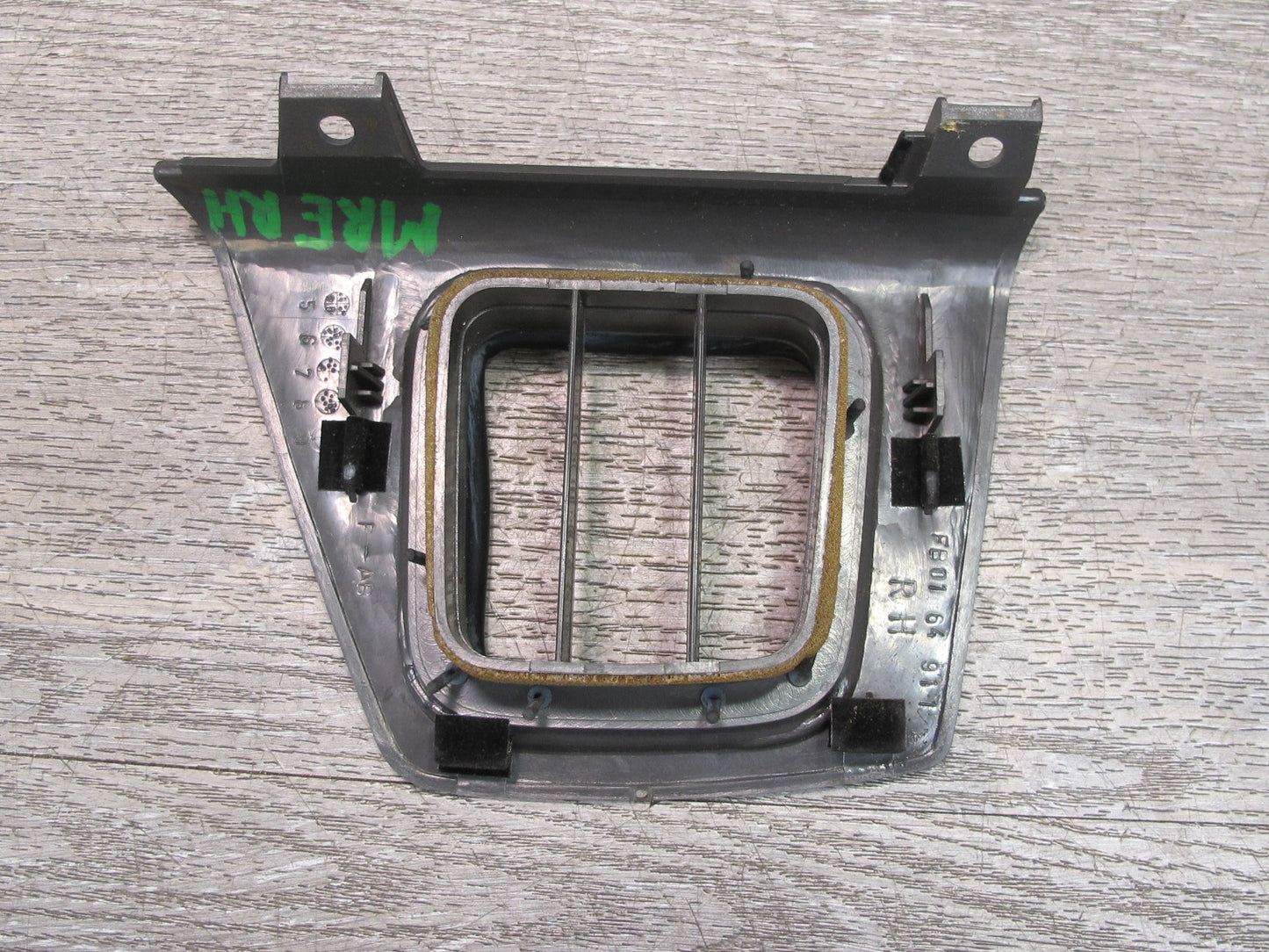 88-91 Mazda RX7 FC3S Dash Right Trim w Air Vent Gray FB0164911 OEM