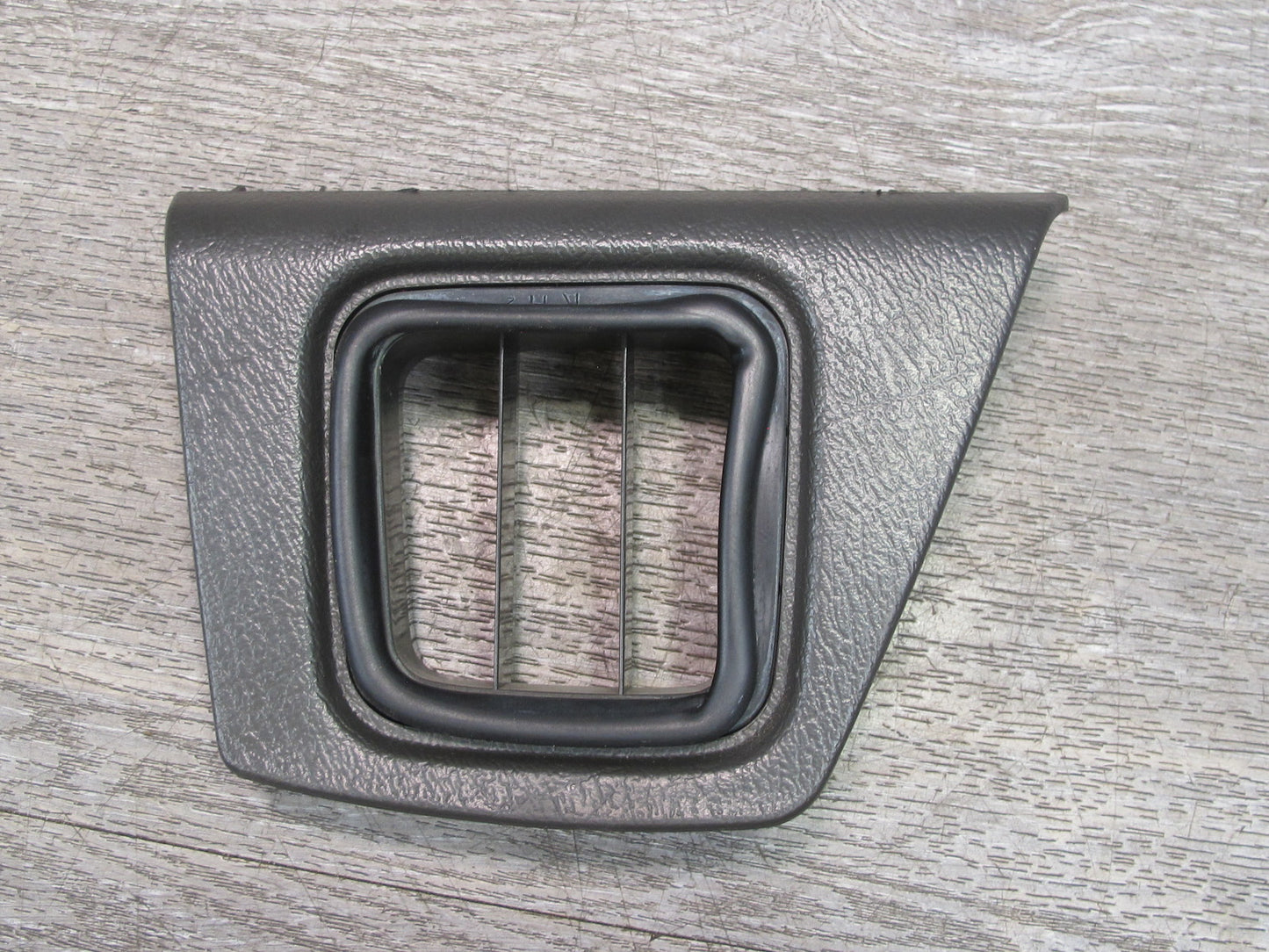 88-91 Mazda RX7 FC3S Dash Right Trim w Air Vent Gray FB0164911 OEM