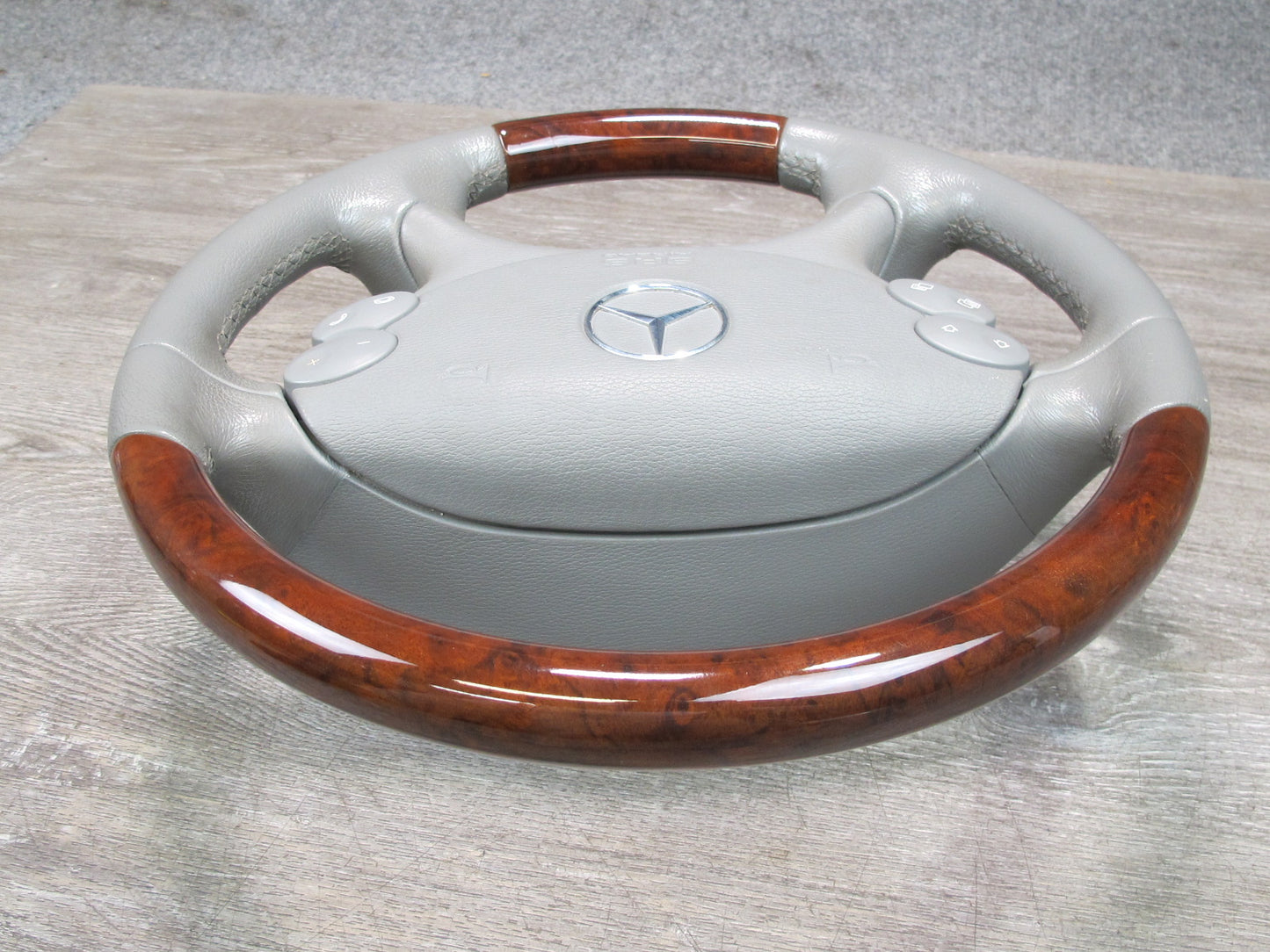 03-08 MERCEDES R230 SL500 FRONT LEFT DRIVER SIDE WOOD STEERING WHEEL W/ SRS AIRBAG OEM