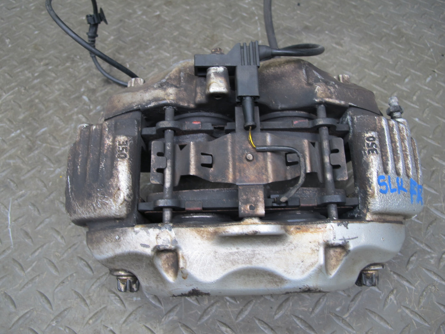 07-12 Mercedes R230 SL550 Set of 2 Front Left Right Brembo Brake Caliper OEM