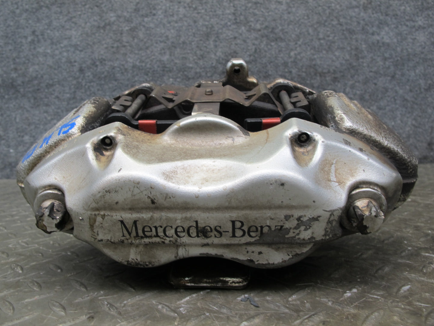 07-12 Mercedes R230 SL550 Set of 2 Front Left Right Brembo Brake Caliper OEM
