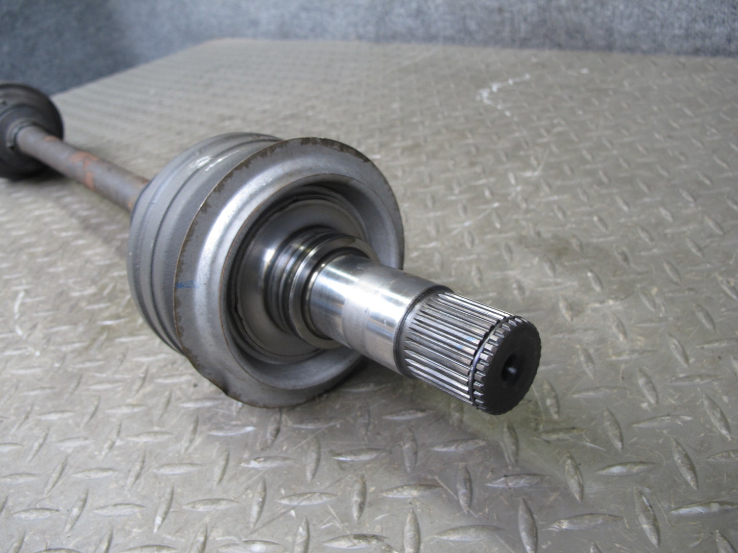 07-12 Mercedes R230 SL550 Rear Left or Right Axle Shaft OEM