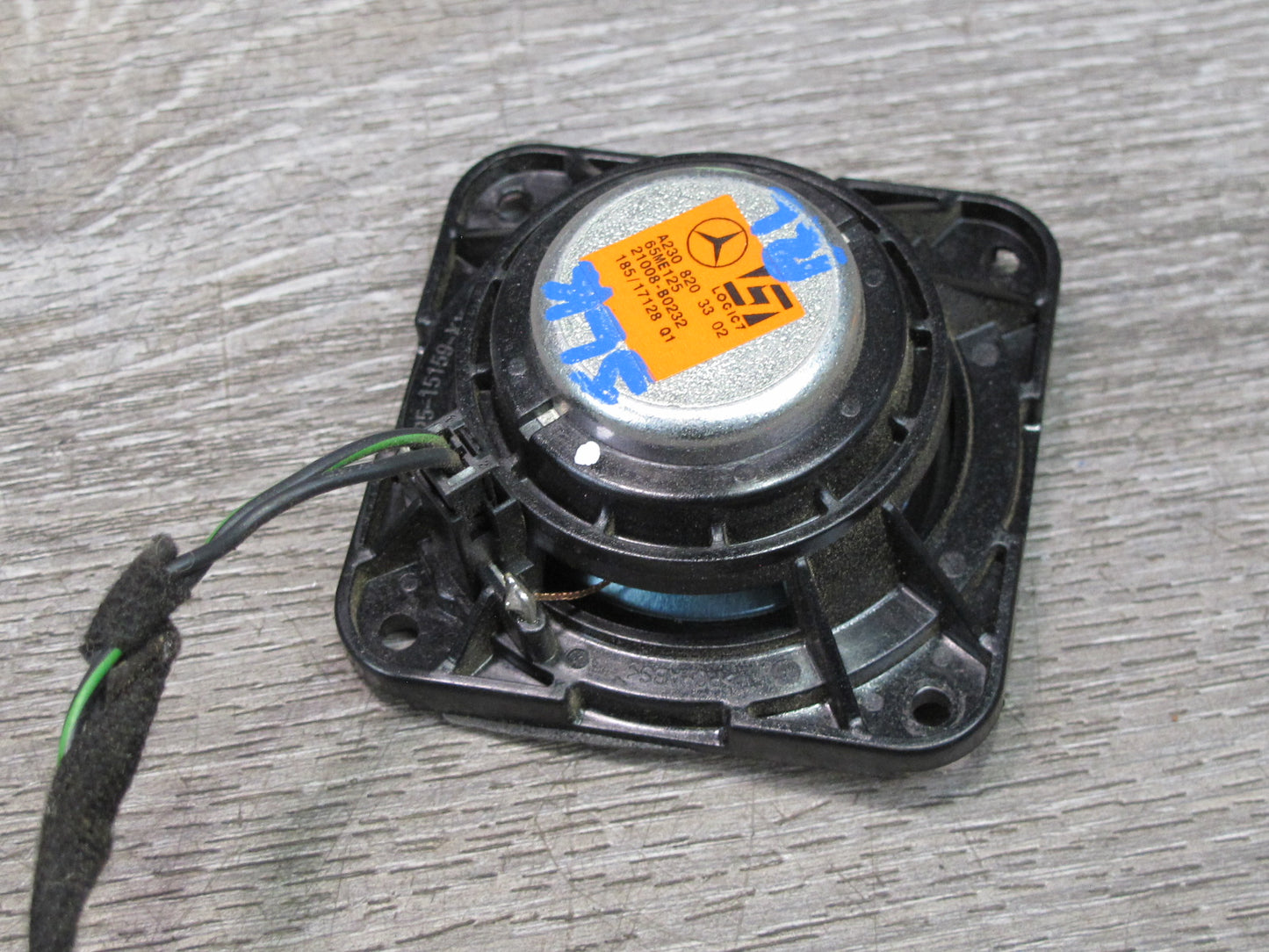 09-12 Mercedes R230 Sl-class Set of 2 Rear Left & Right LOGIC7 Speaker OEM