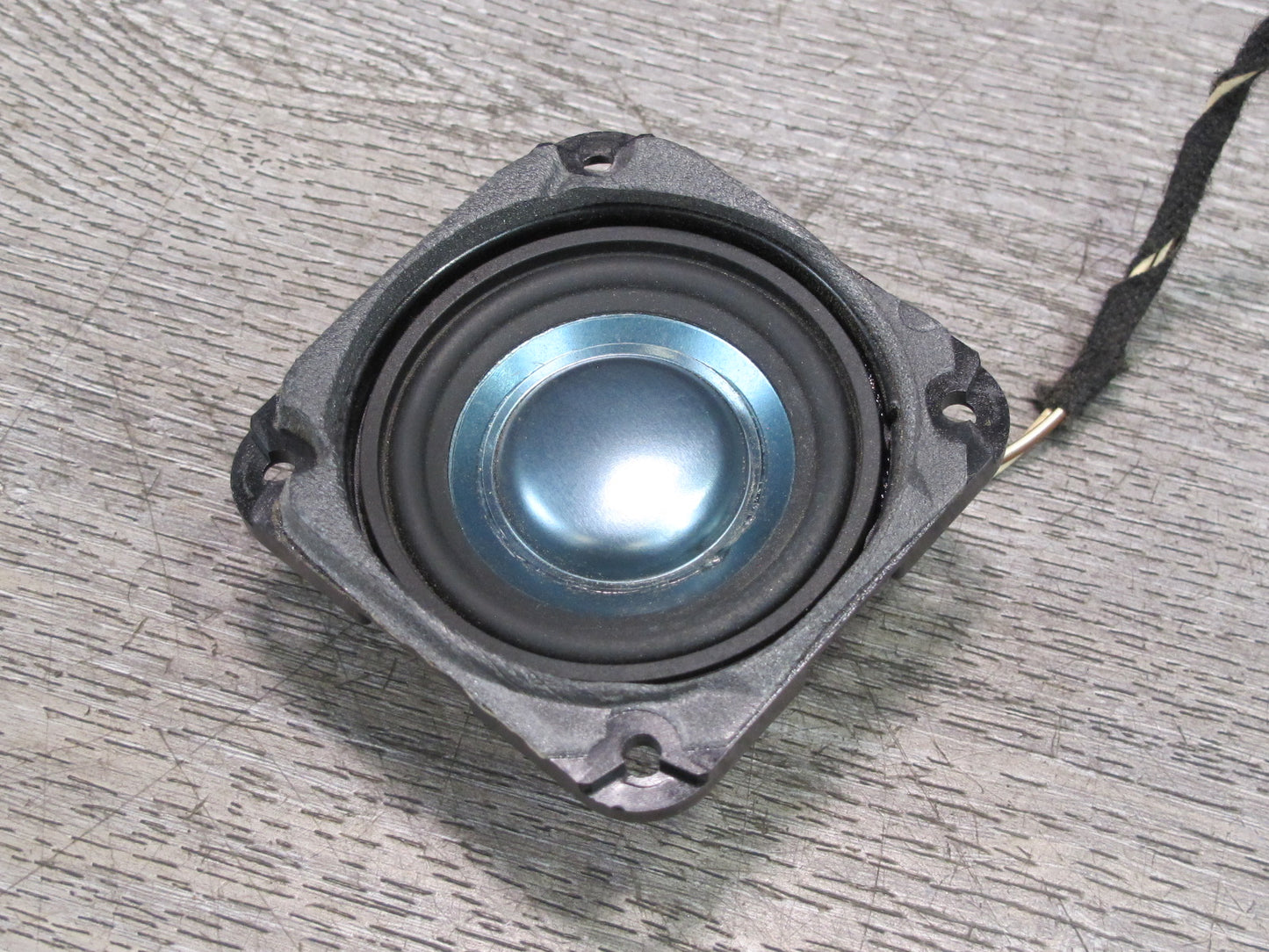 09-12 Mercedes R230 Sl-class Set of 2 Rear Left & Right LOGIC7 Speaker OEM