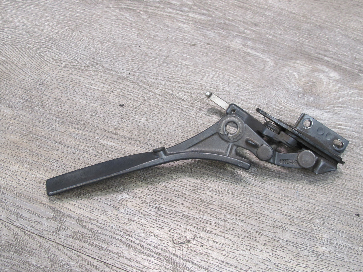 96-02 BMW E36/7 Z3 Convertible TOP Roof Right Lock Latch OEM