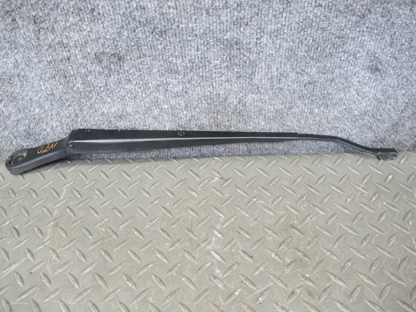 90-96 Nissan Z32 300ZX 2+2 Set of 2 Front Windshield Left & Right Wiper Arm OEM