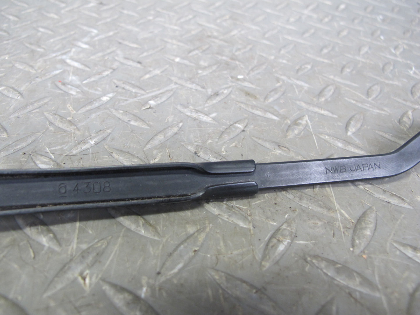 90-96 Nissan Z32 300ZX 2+2 Set of 2 Front Windshield Left & Right Wiper Arm OEM