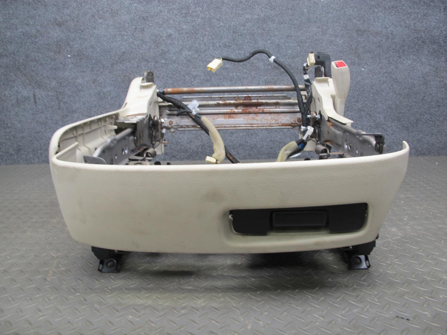 01-06 Lexus UCF30L LS430 Front Right Side Seat Track Rail Frame W/ Motor OEM