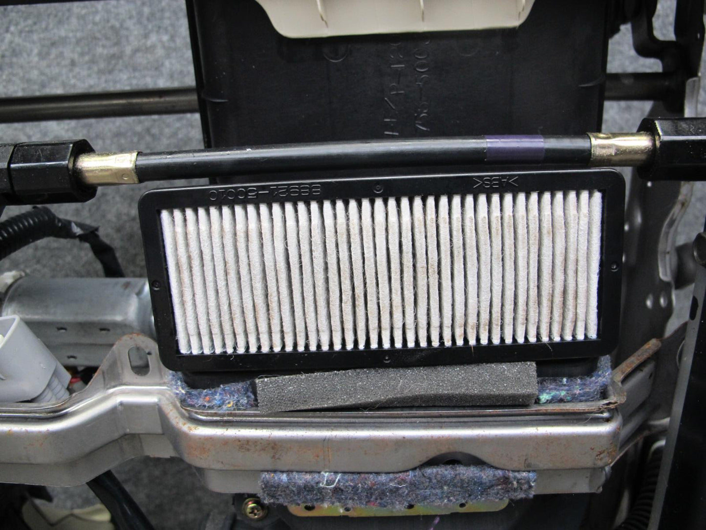 01-06 Lexus UCF30L LS430 Front Right Side Seat Track Rail Frame W/ Motor OEM