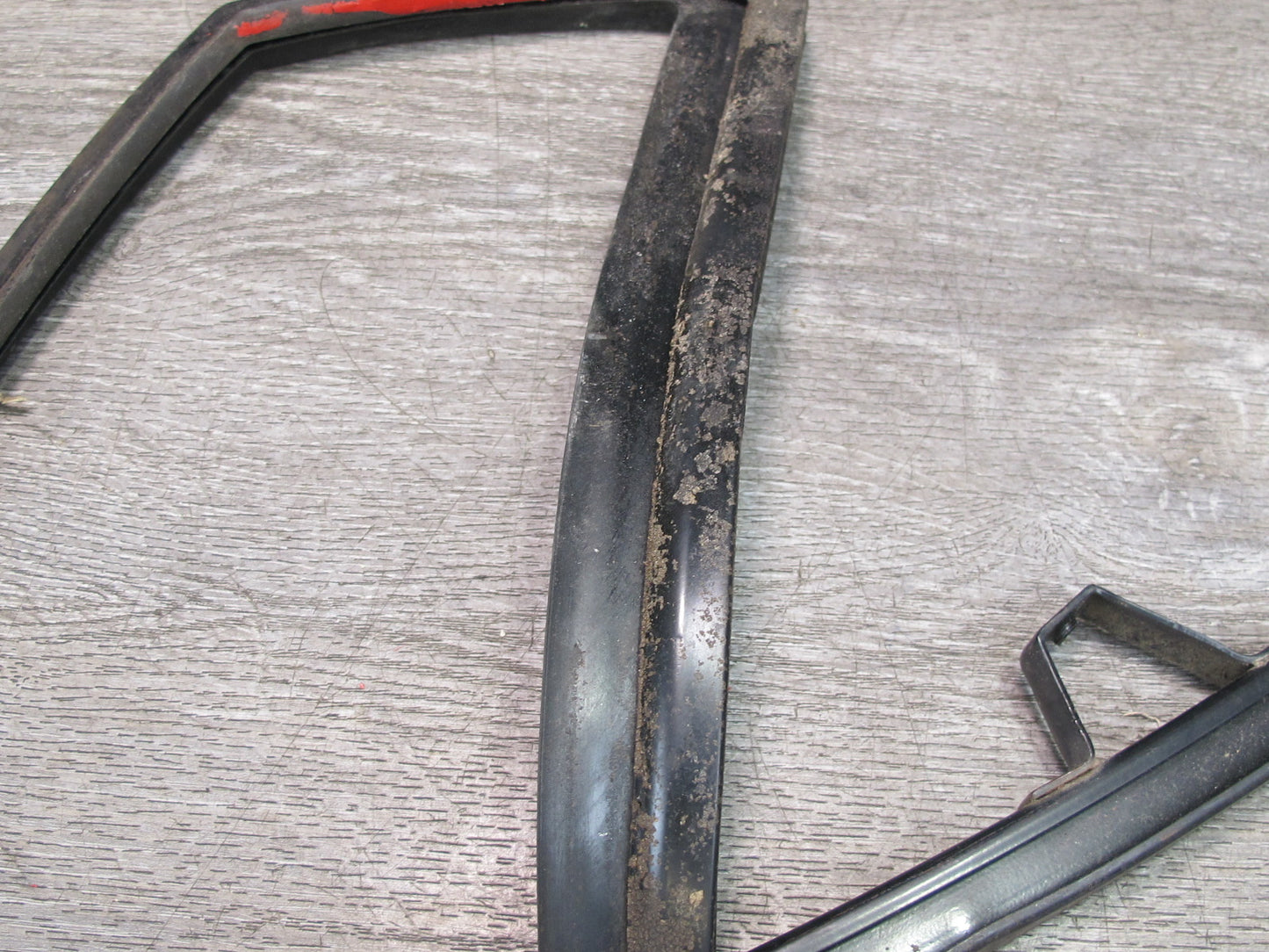 88-91 Mazda RX7 FC3S Convertible Right Door Vent Window Guide Seal Set OEM