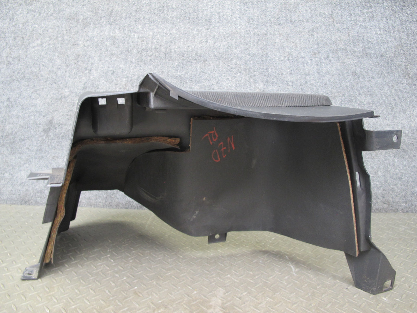 90-96 Nissan Z32 300ZX 2+2 Rear Left Quarter Lower Trunk Trim Cover Panel OEM