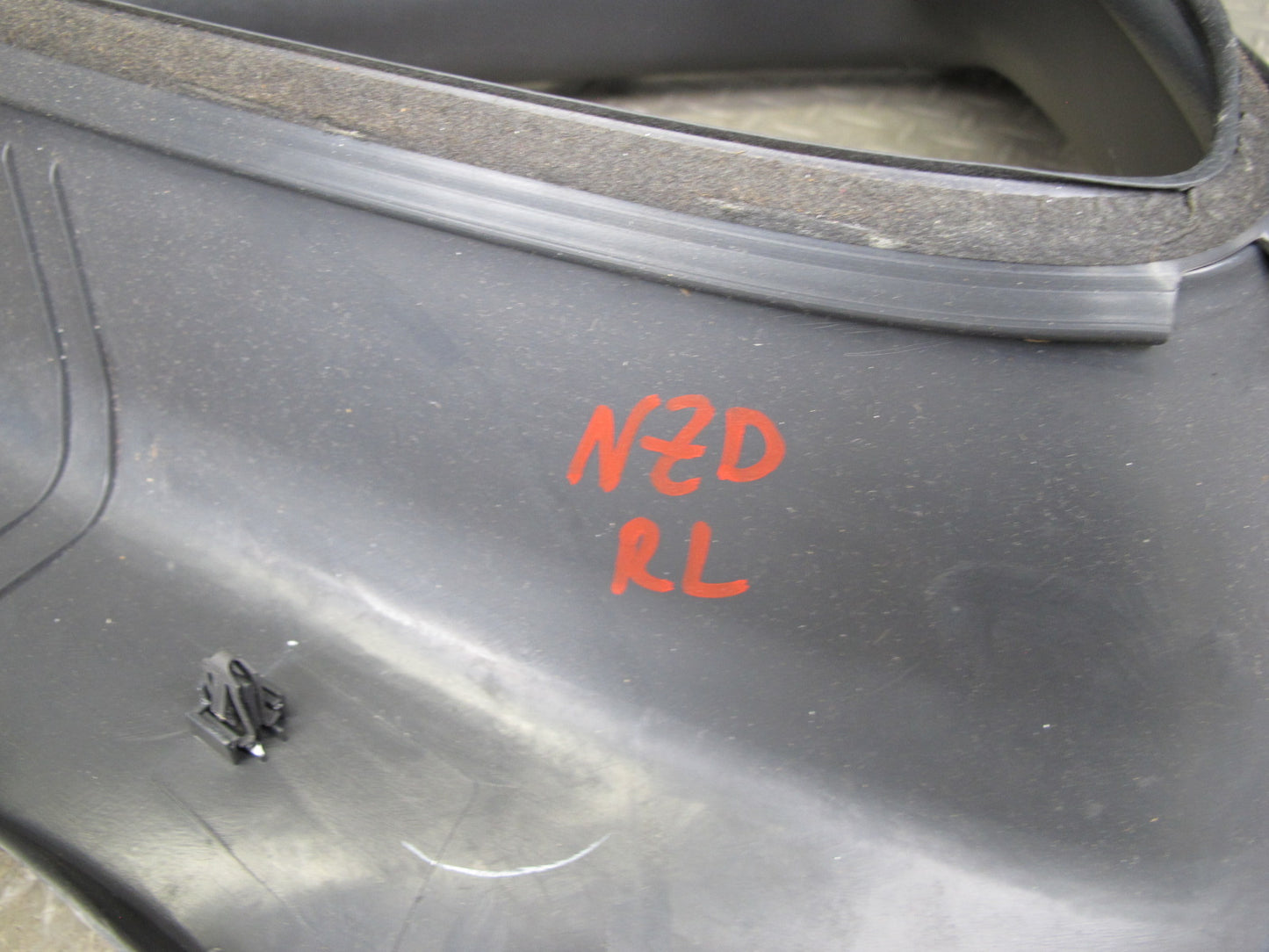 90-96 Nissan Z32 300ZX 2+2 Rear Left Quarter Window Upper Trim Cover Black OEM