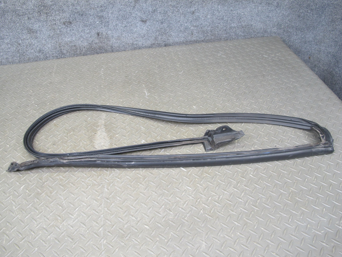 90-96 Nissan Z32 300ZX 2+2 Set of 3 Door & Trunk Tailgate Weatherstrip Seal OEM