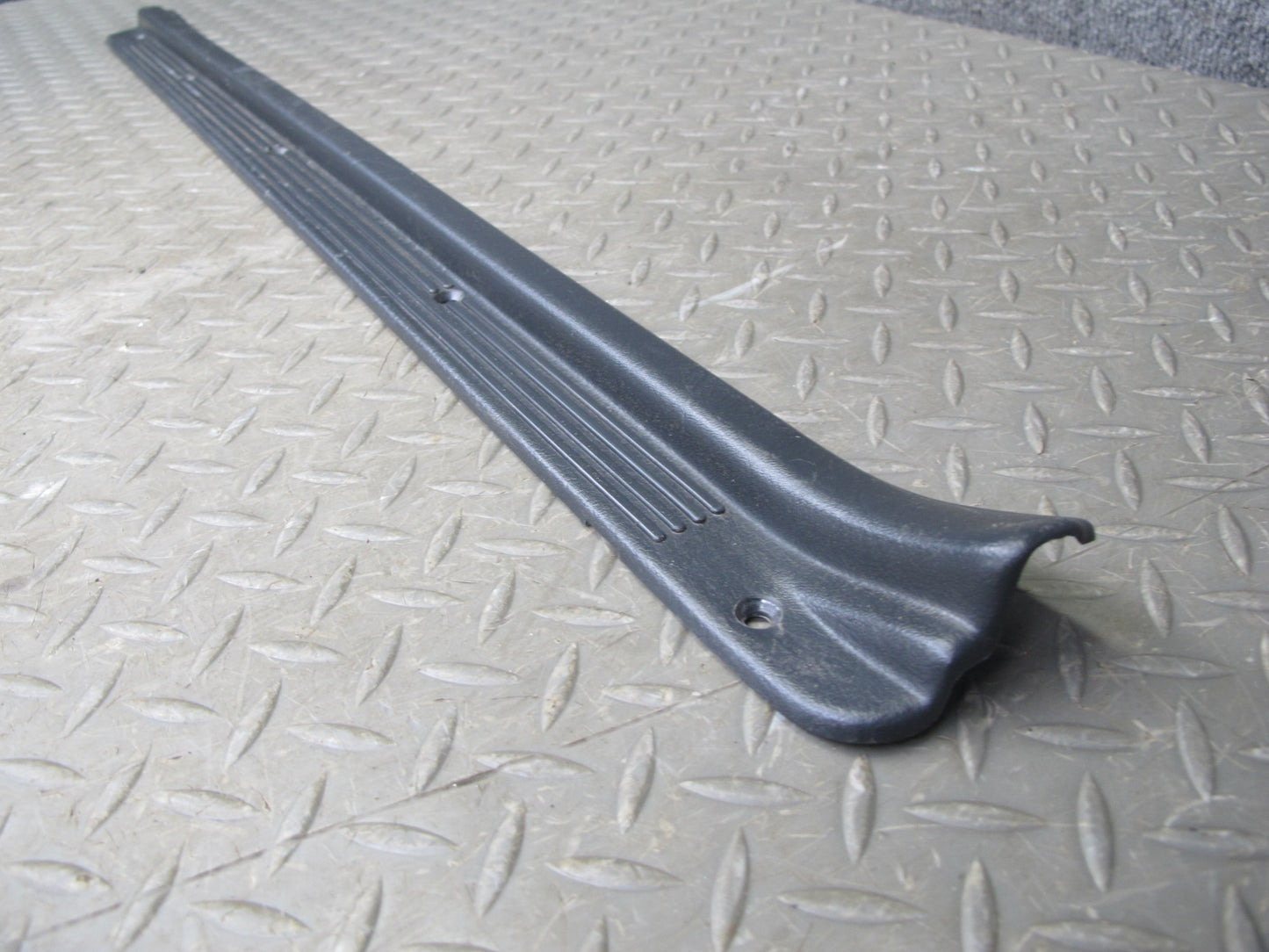 90-96 Nissan Z32 300ZX Coupe Left Driver Door Scuff Sill Plate Trim OEM