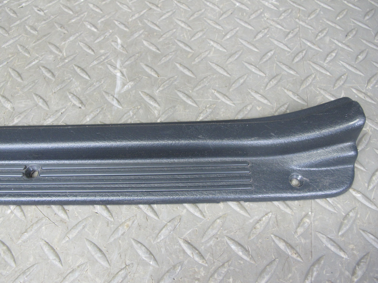 90-96 Nissan Z32 300ZX Coupe Left Driver Door Scuff Sill Plate Trim OEM