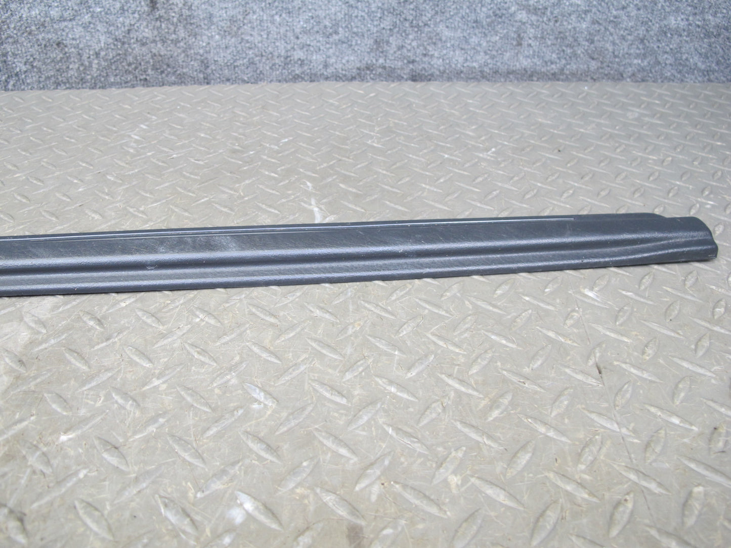 90-96 Nissan Z32 300ZX Coupe Left Driver Door Scuff Sill Plate Trim OEM