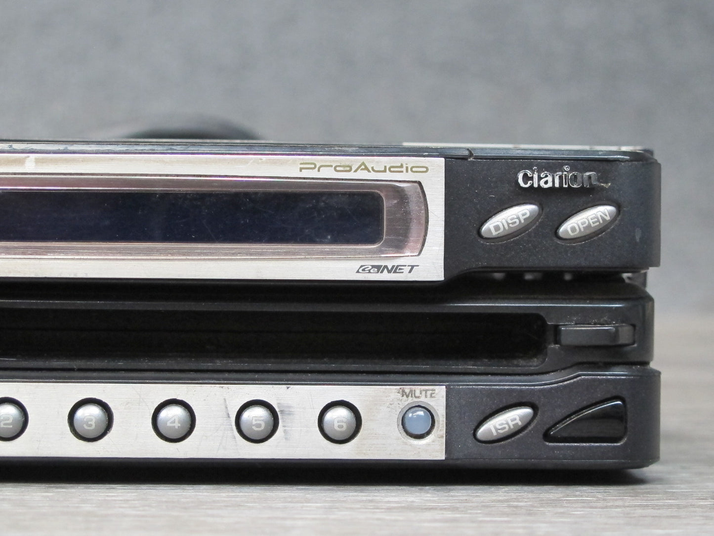 Clarion VRX935VD DVD CD MP3 Player Receiver 7" LCD Monitor w Crossover & Remote